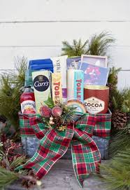 holiday gift basket tutorial for the