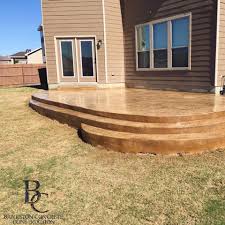 benefits of a concrete patio vs wood