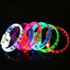 Set Of 4 Led Light Up Bracelets Flashing Wristbands Party Favors Glowing Glow Ebay