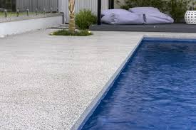 honed concrete pool surrounds slip