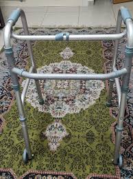 sehaasouq used walker for elderly people