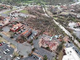 arkansas tornado kills 3 midwest