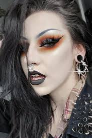 15 tiktok approved punk makeup looks