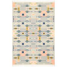 32 statement making geometric rugs you