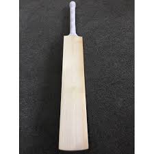 English Willow Grade 1 Cricket Bat