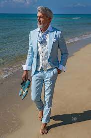 Le donne possono variare molto la propria mise a seconda dell'occasione. Abito Estivo Da Cerimonia Uomo Elegante In Raso Di Cotone Celeste Blue Suit Men Designer Suits For Men Summer Suits Men