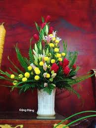 Existen una gran diversidad de arreglos florales para altares, todos se basan y varían en las diversas celebraciones de. Unduh Gambar Rangkaian Bunga Altar