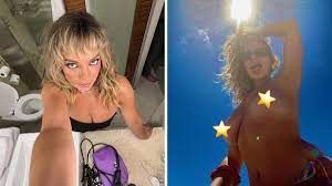 Abbie Chatfield sunbathes topless, encourages women to 'free the nipple' 
