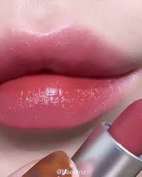 mac lified lipstick creamy