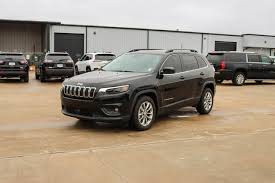 new 2022 jeep cherokee laude lux 4d