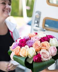 Send flowers to italy from canada. Euroflorist