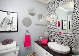 Wall Decorating Ideas For Your Bathroom