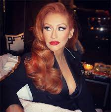 christina aguilera s red hair makeover