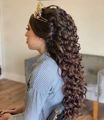 In a curtain haircut, the hair on top of the head grows out. 46 Beautiful Quinceanera Hairstyles You Should Choose New Natural Hairstyles