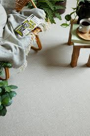 wallpaper carpet in dubai walls