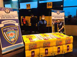İstanbul polisi, Galatasaray-Fenerbahçe kadın futbol takımları arasındaki  müsaba - İstanbul haber