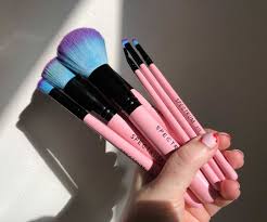 need new makeup brushes these very