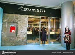 guests opening ceremony tiffany outlet