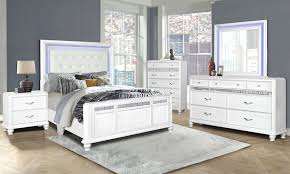 mirrored glam bedroom set in white