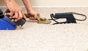 how to stop carpet edges from fraying