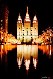 Salt Lake Lds Temple Reflection Of Temple With Christmas