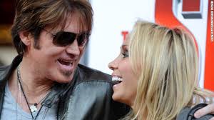 Billy Ray Cyrus and Tish Cyrus have tried to break up twice, and each time they ended up back together. In 2010 they announced they were breaking up after ... - 130613222008-billly-ray-tish-cyrus-horizontal-gallery