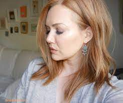 Comb your hair and divide it into portions using hair clippers. How To Get Strawberry Blonde Hair At Home Diy Guide Part 2 Girlgetglamorous Blonde Hair At Home Strawberry Blonde Hair Strawberry Blonde Hair Color