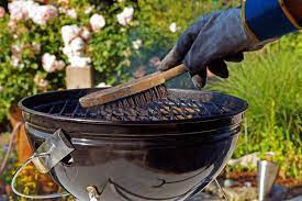 How to Clean a Grill: Essential Tips