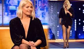 I was introduced to this by a twitter legend! Holly Willoughby Wows In Leggy Look As She Addresses Gemma Collins Dancing On Ice Fall Celebrity News Showbiz Tv Express Co Uk