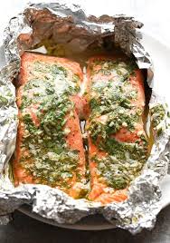grilled salmon in foil w herby er