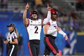 From San Diego State punter to "Punt ...