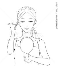 woman drawing eyeliner grayscale