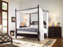 9 ways to dress a four poster bed