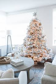 how to make a white christmas tree the
