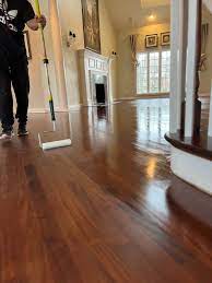 hardwood floor polyurethane application