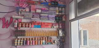 glamour hair beauty salon in bhatinda