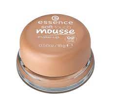 essence soft touch mousse make up 02