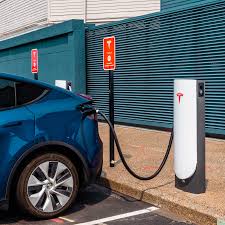 electric vehicles to create jobs