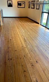 pros and cons of hardwood floors wc