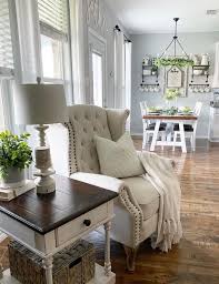21 cozy farmhouse accent chairs for