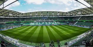Alle infos zum verein vfl wolfsburg ⬢ kader, termine, spielplan, historie ⬢ wettbewerbe: Tickets Storniert Vfl Wolfsburg Sperrt Hamburger Vor Kiel Kracher Aus Mopo De