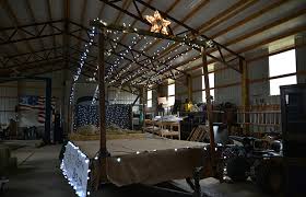 A background of white or clear lights can be highlighted with strands of colored lights that wrap the outside of the tree. Nativity Themed Float Brings Spirit Of Christ To Alabama Christmas Parade Church News And Events