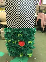alice in wonderland cubicles we made