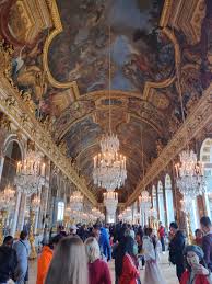 reflections in the hall of mirrors