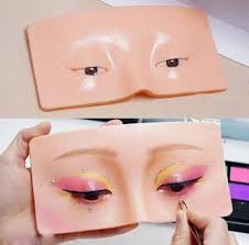 female silicon eye makeup dummy at rs