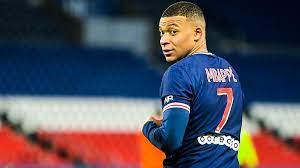 Psg's kylian mbappe remains the world's most valuable player at the start of 2020, but his teammate neymar saw his value plummet over the past year. Kylian Mbappe Bestatigt Vertragsgesprache Mit Psg Gemeinsame Idee Finden Sportbuzzer De