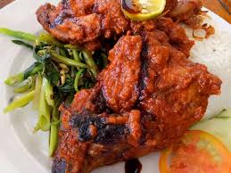 Bahan dan bumbu masakan lombok ayam taliwang. Sejarah Ayam Taliwang Dan Perkembangannya Di Nusantara Lifestyle Fimela Com