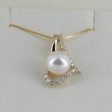pearl pendant necklace with diamonds 8