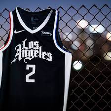 If until a few seasons ago the clippers were considered the weak team of the californian city, now the los angeles waiting to know if the clippers will be able to keep up with their aspirations for glory, the team coached by doc rivers unveiled the new 'city edition' jersey and did so in an original way. First Look La Clippers Partner With Mister Cartoon For 2020 21 City Edition Jerseys Sports Illustrated La Clippers News Analysis And More