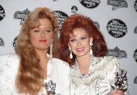 the judds inducted into country hall of